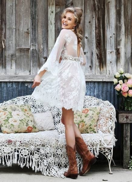 Sexy Long Sleeve Boho Short Wedding Dress – daisystyledress