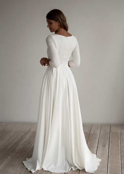 Modest Long Sleeve Wedding Dress with Pocket – daisystyledress