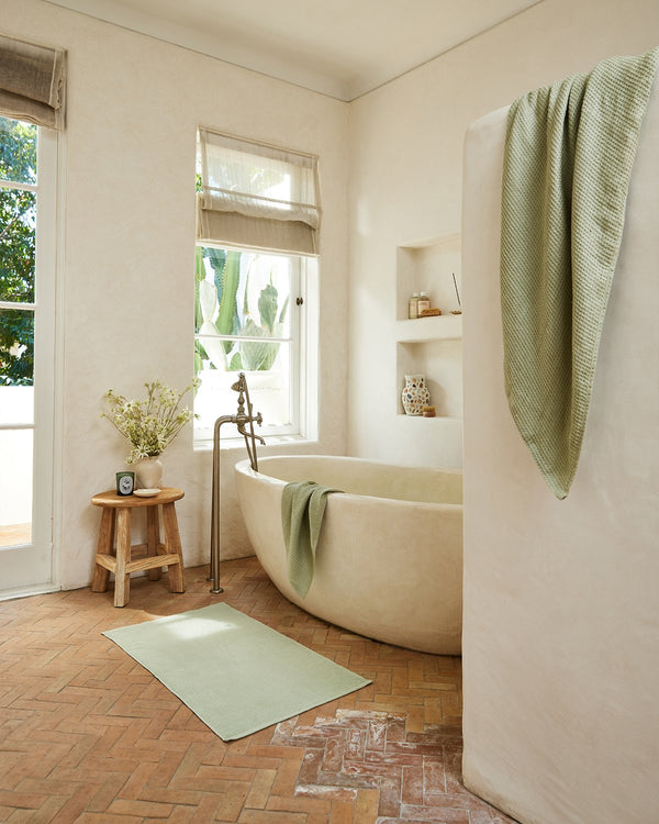 French Style Linen Bath Mat, Thick Linen Bathroom Mat, Double-layered Linen Bath  Rug, Natural Linen Shower Mat, Farmhouse Linen Bath Mat. 