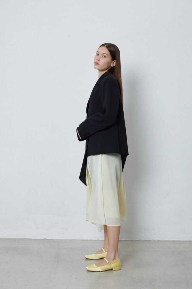 Half-length Blazer in Black