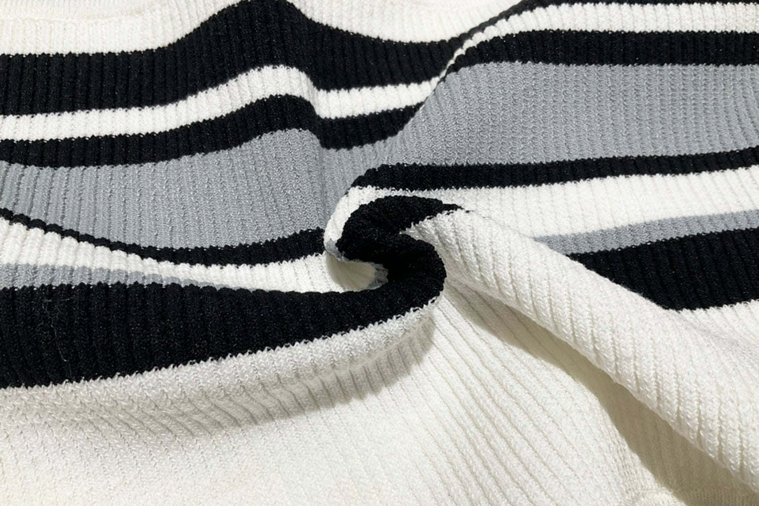 Black And White Knitted Stripe T-shirt