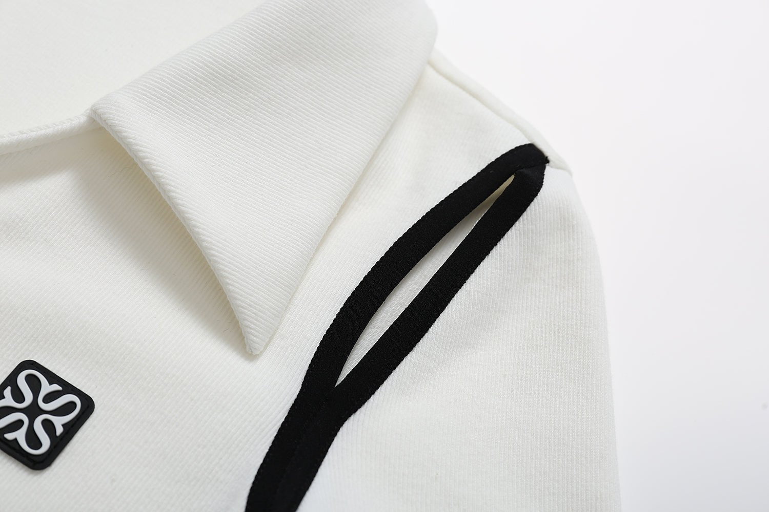 Black And White Ripped Shoulder Knitted Shirt