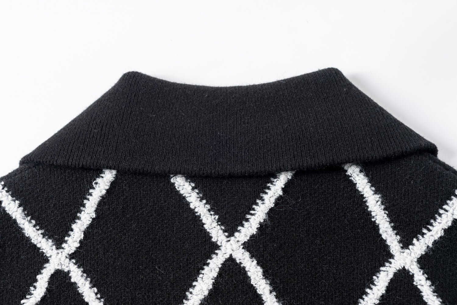 Black Diamond Checkered Zipper Sweater