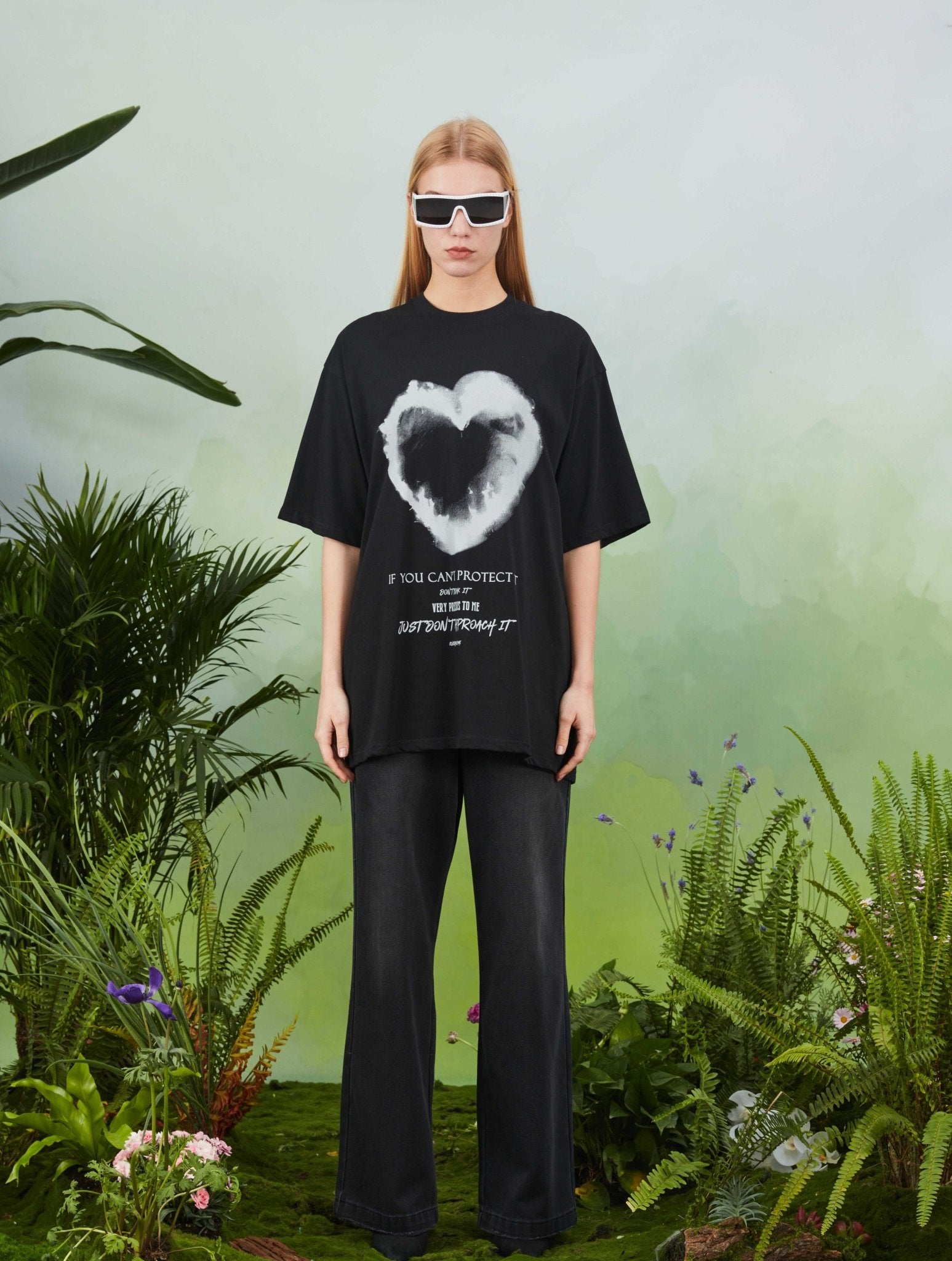 Black Hearts Do Old Style T-Shirt