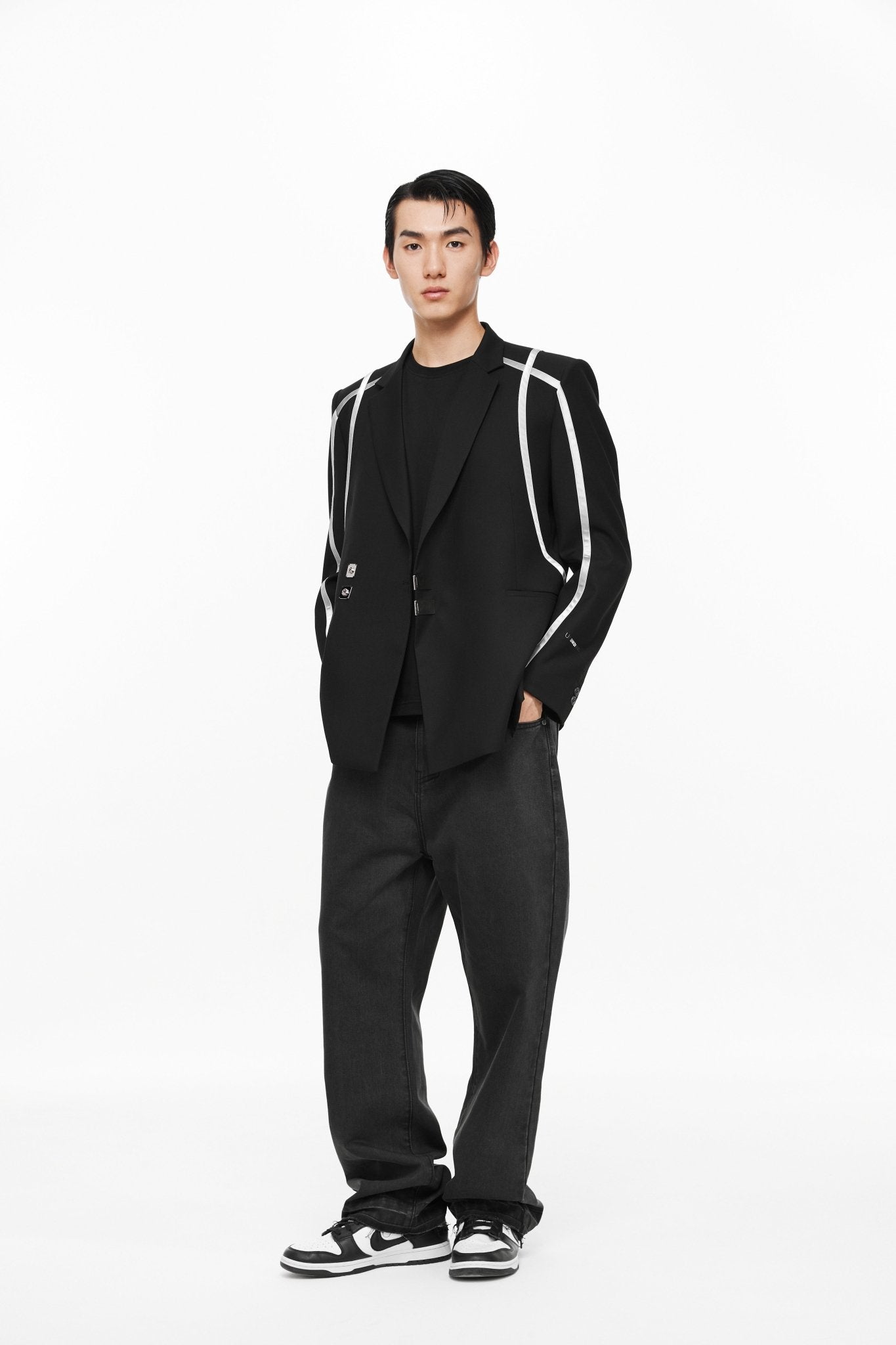 Black Structured Line Spliced Double-Breasted Suit