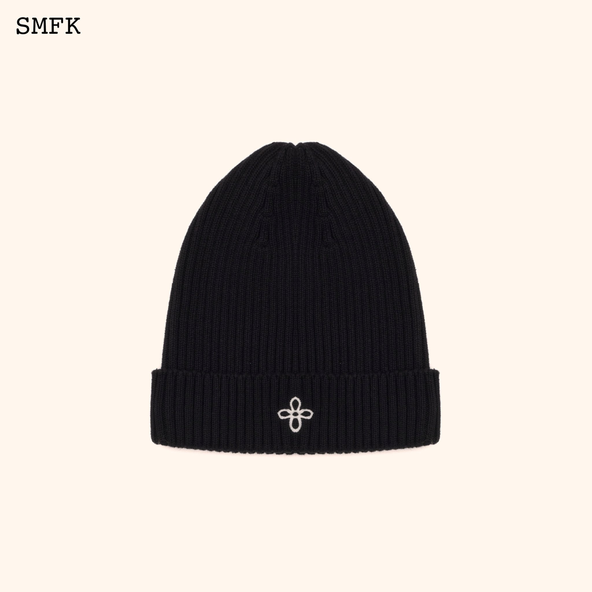 Compass Cross Cotton Beanie Hat In Black