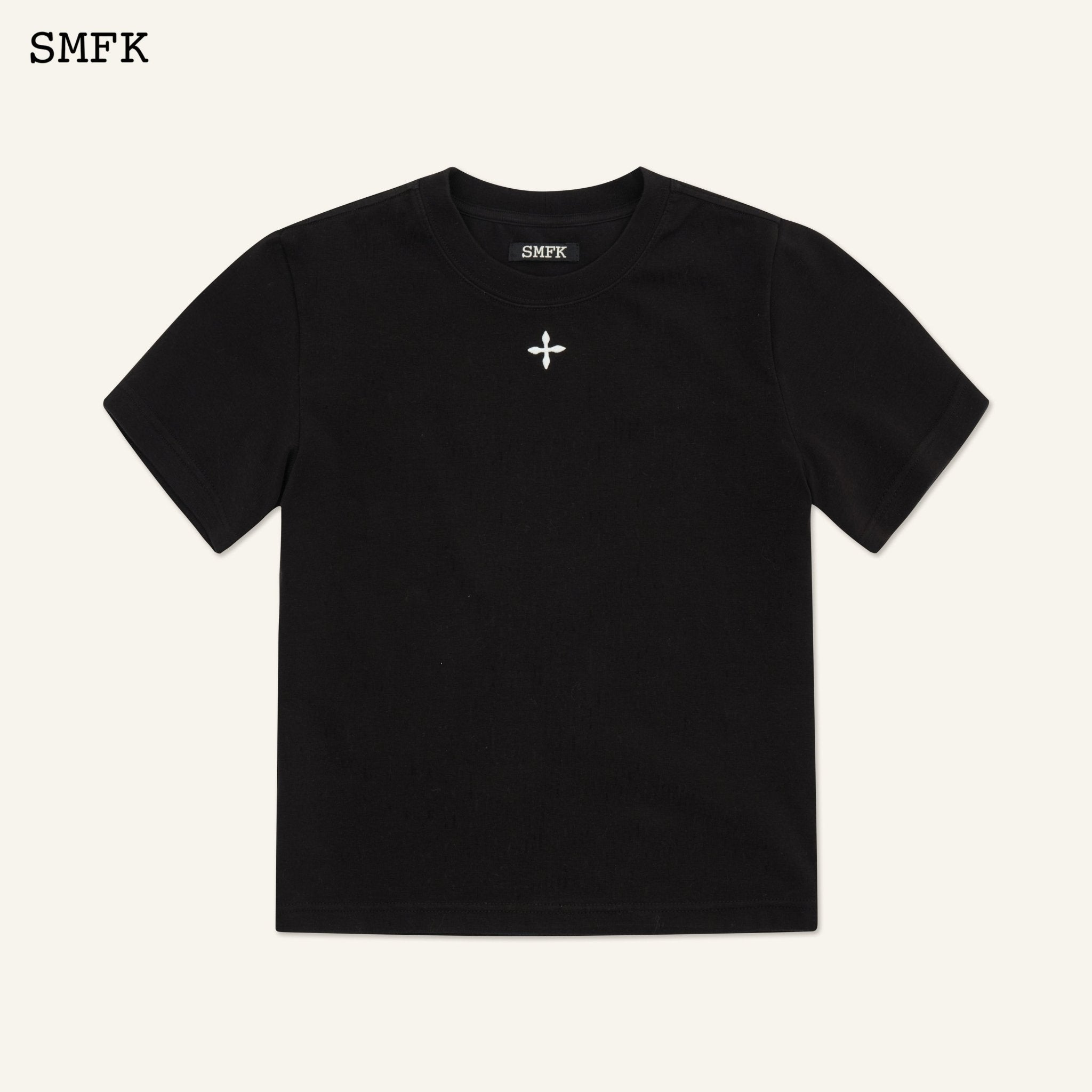 Compass Hug Slim-Fit Tee In Black