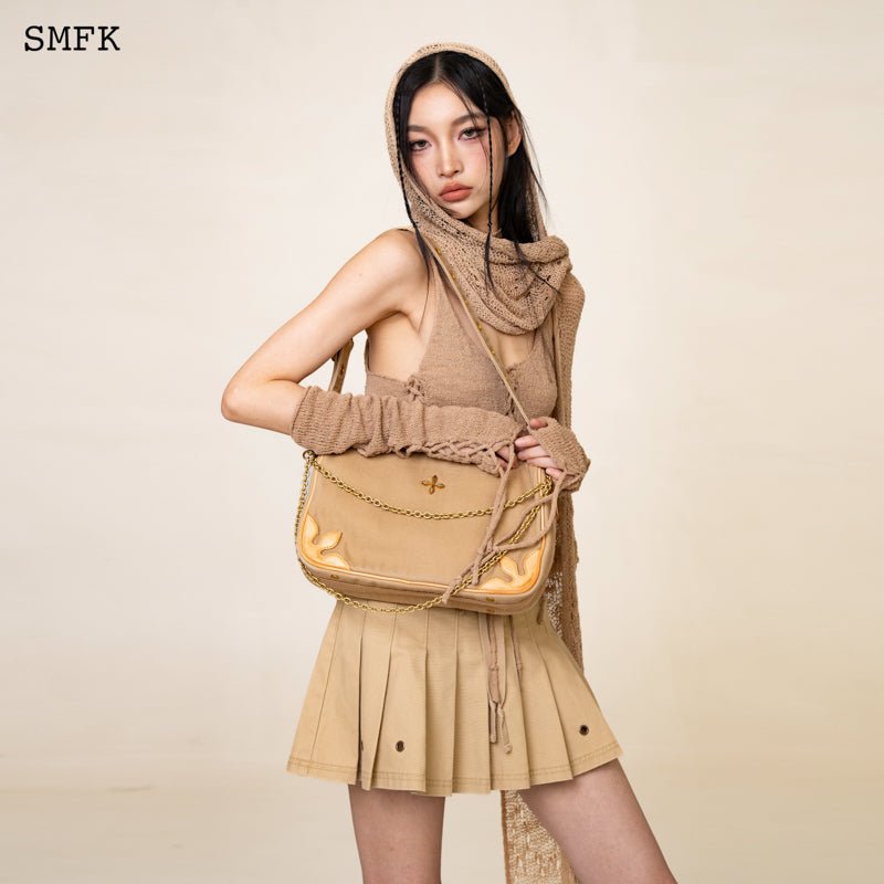 Compass Large Kitty Shoulder Bag In Wheat