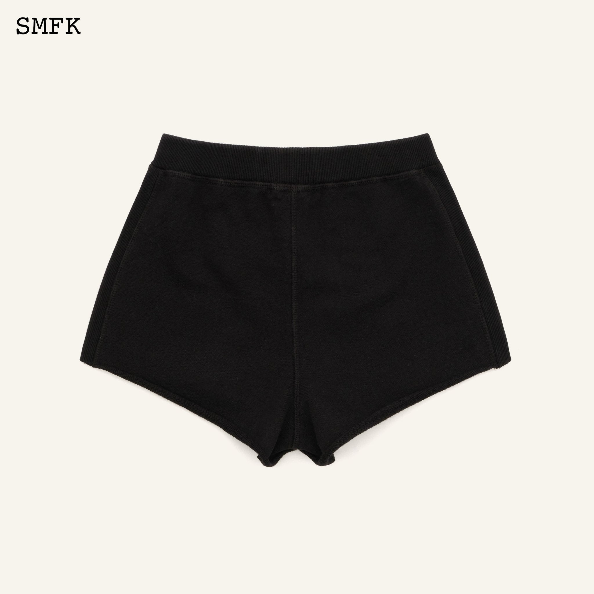 Compass Rove Stray Slim-Fit Sporty Shorts Black