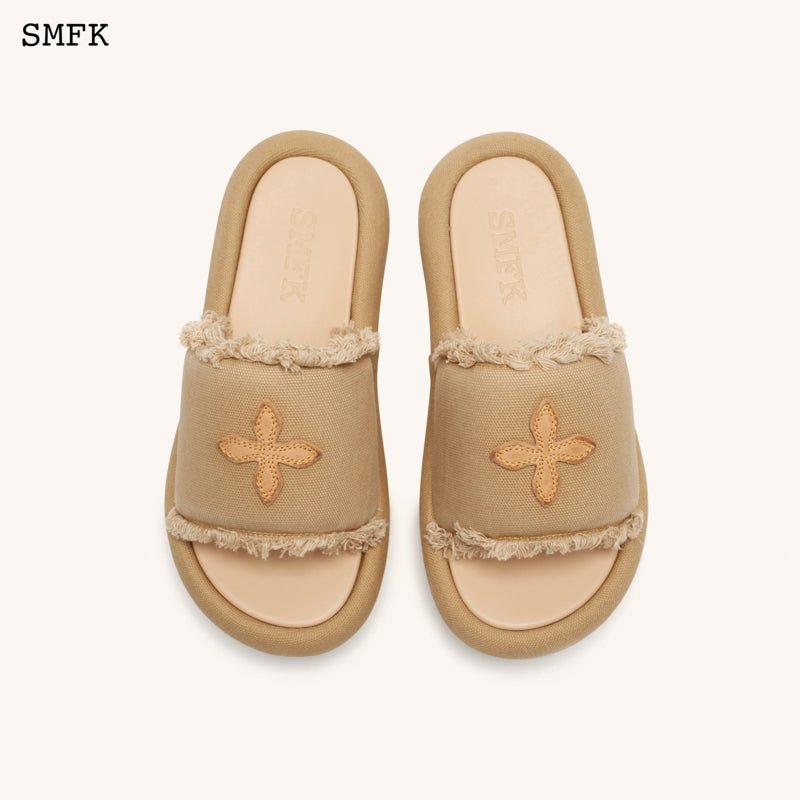 Compass Wheat Bread Shape Sandal