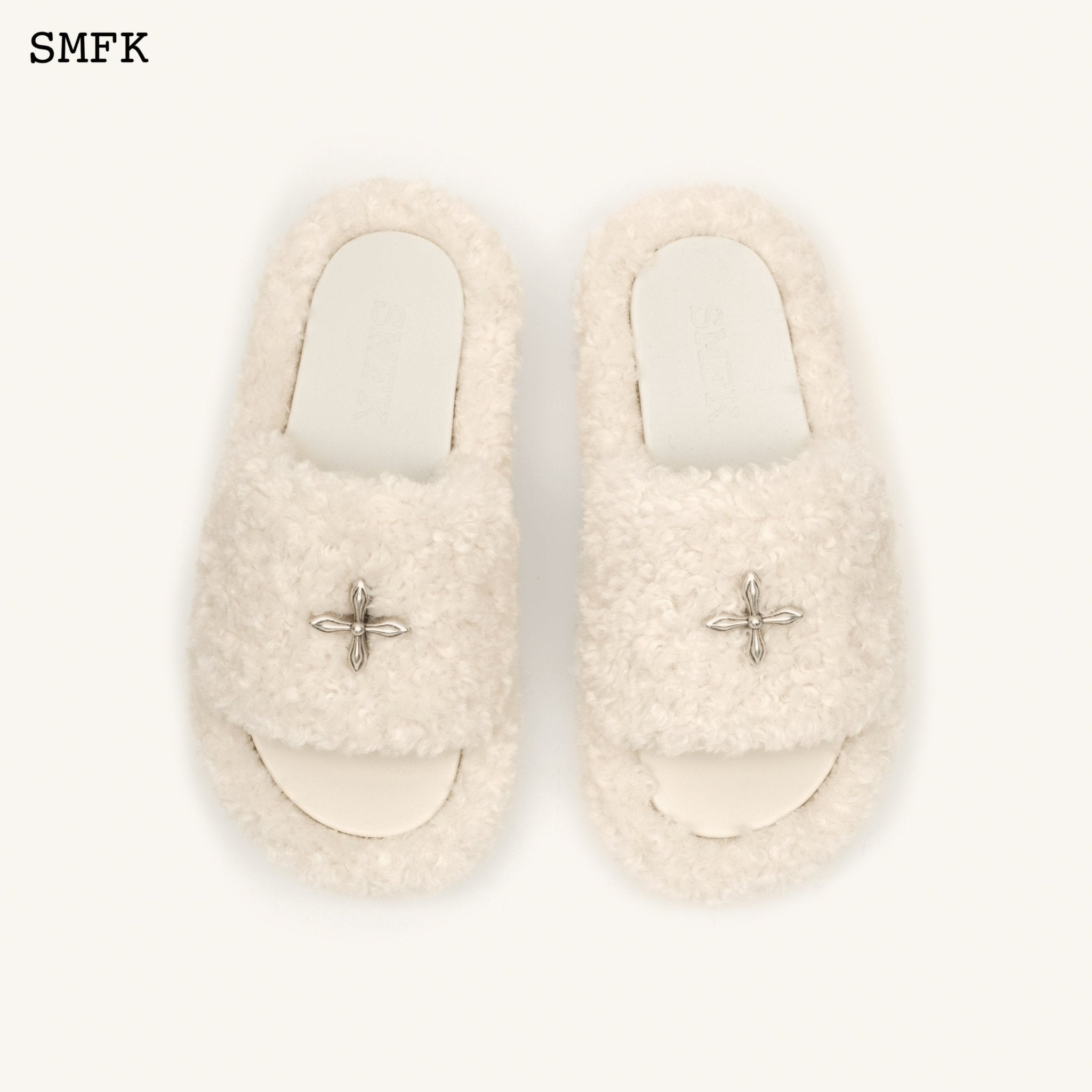 Compass White Velvet Furry Slipper