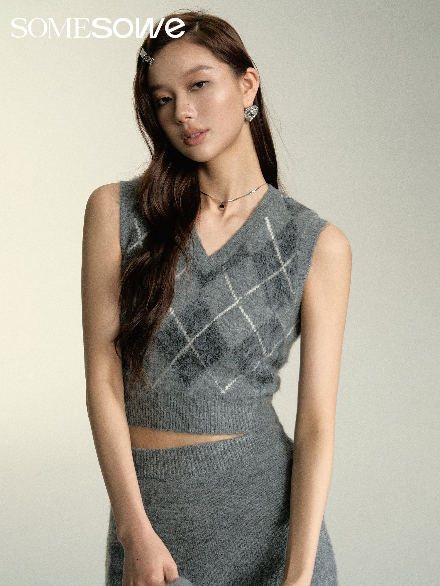 Grey Diamond Pattern Short Vest