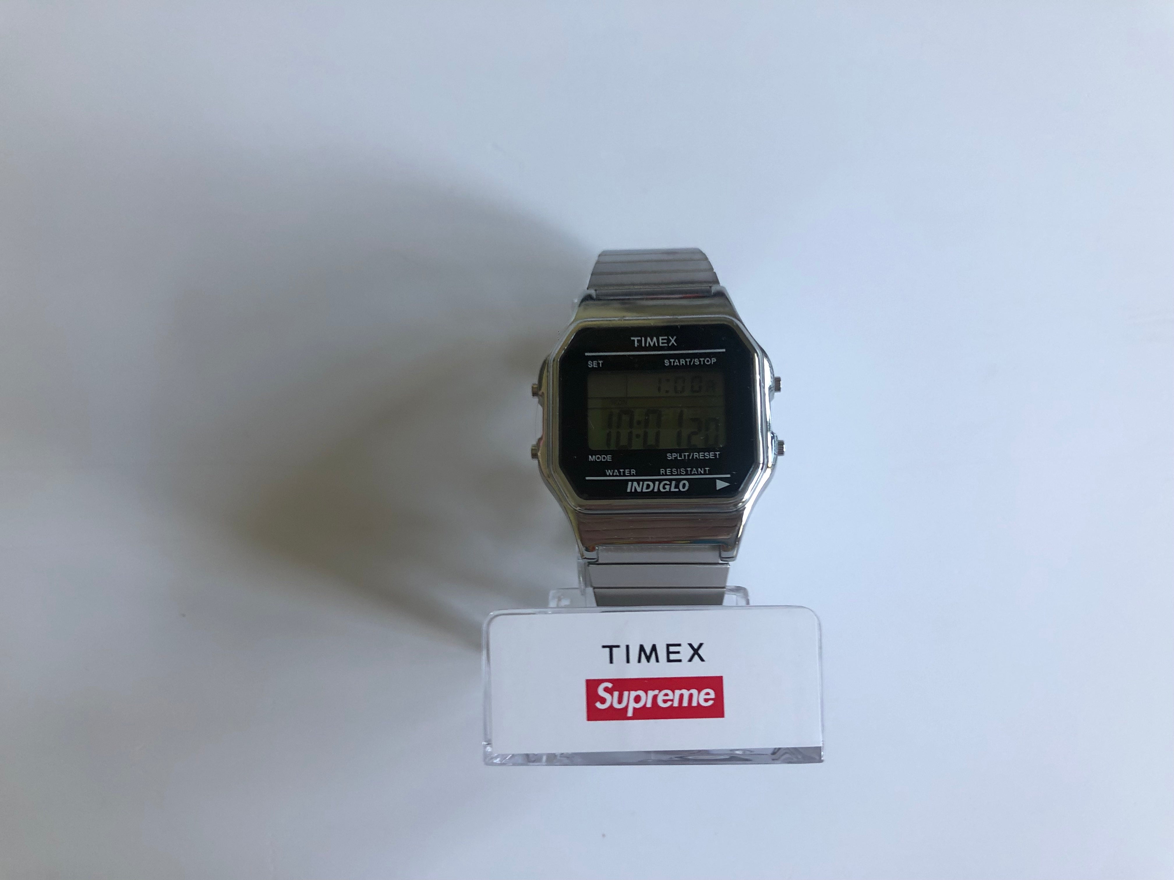 Supreme - 19aw Supreme Timex Digital Watch Goldの+aboutfaceortho