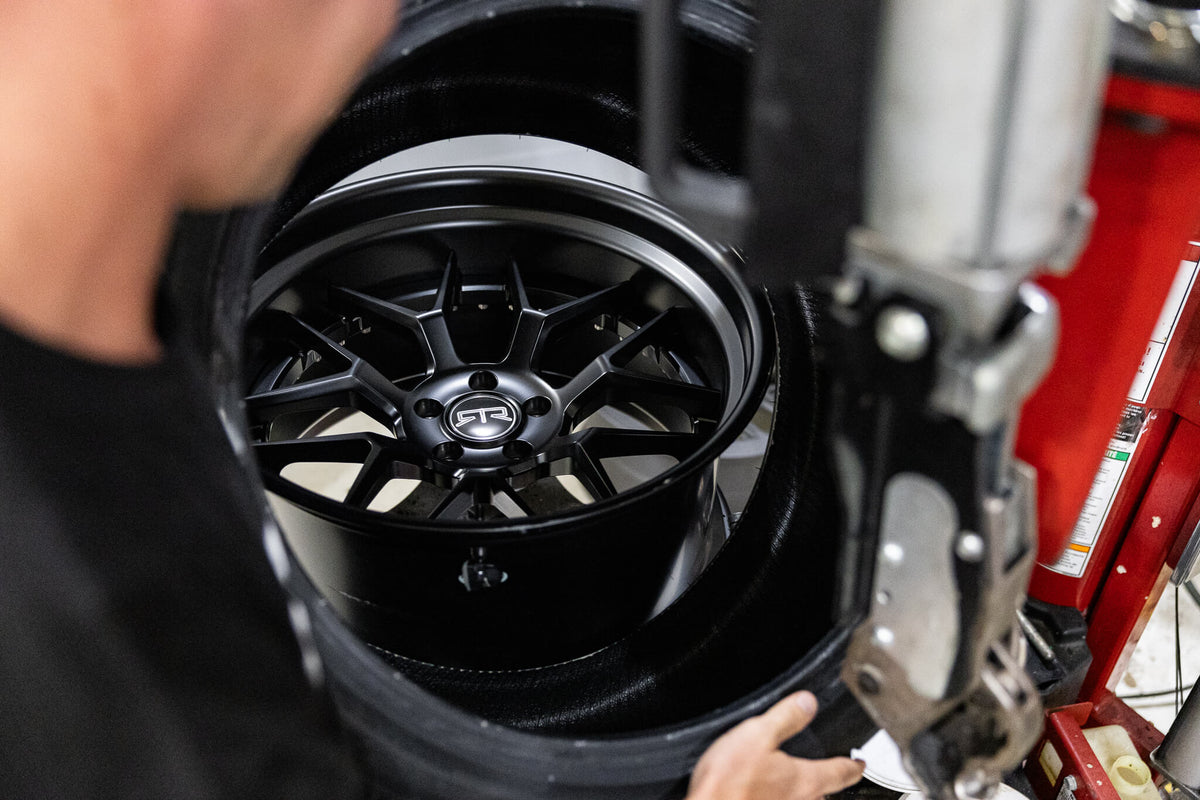 Mounting the Forged RTR Tech 7 wheels