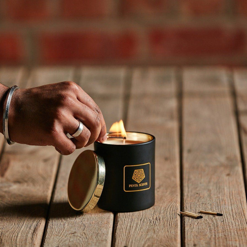 Penta Scents - Scented Candle - Tom Ford Oud Wood