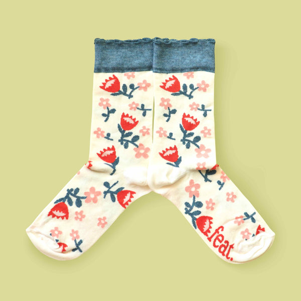 Ladies’ Cream Protea Frill socks