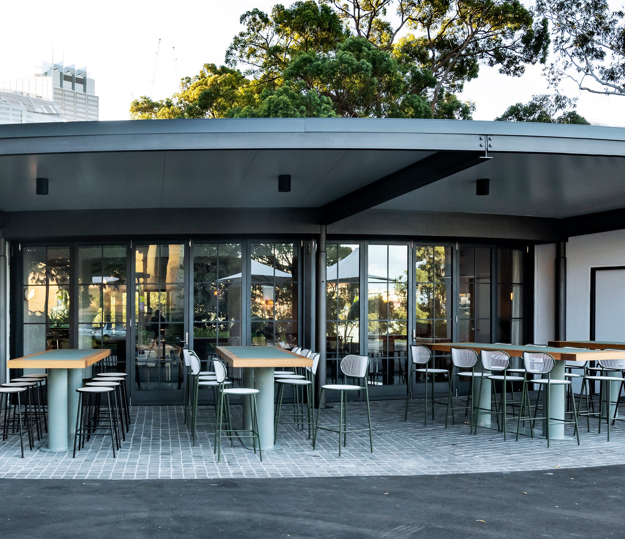 Terrace on the Domain | Five Foot One Design | DesignByThem