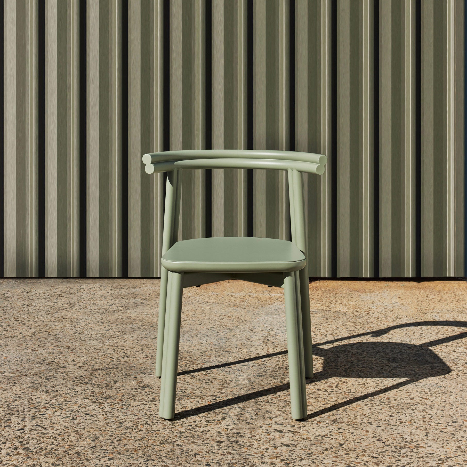 Twill Metal Chair | Gibson Karlo | DesignByThem