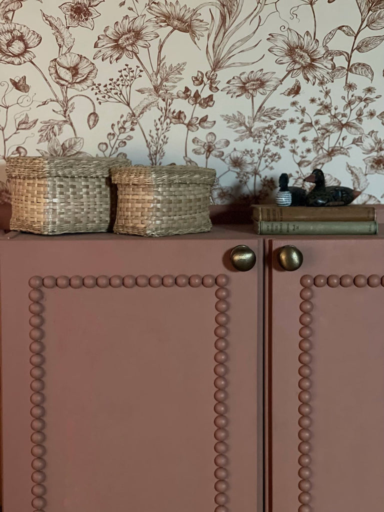 IKEA-HACKS-VINTAGE-STYLE-INTERIOR-dusty-pink-IVAR-cabinet-hack-nursery-room