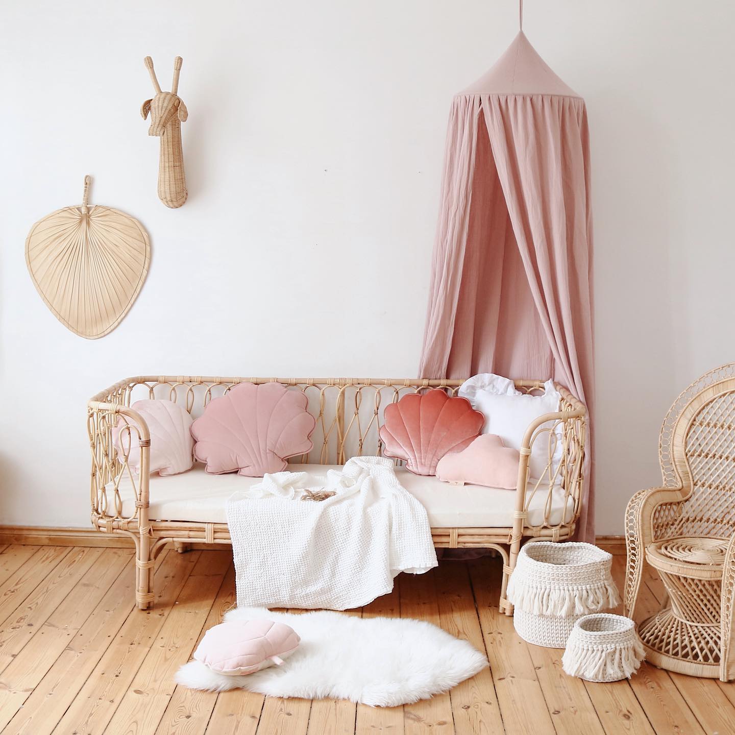 rattan-furniture-for-children's-bedrooms-nursery-and-kids