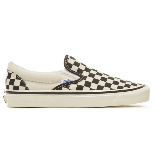 euro 6 vans checker