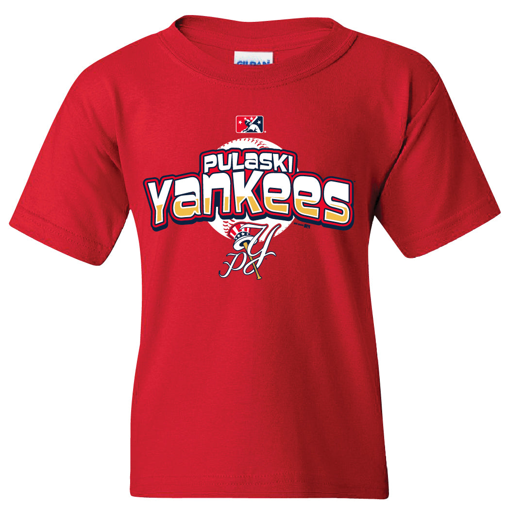 red yankees shirt