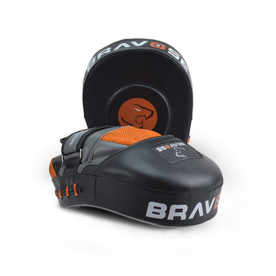 Graft x Bravose Boxing Gloves & Focus Pad Set