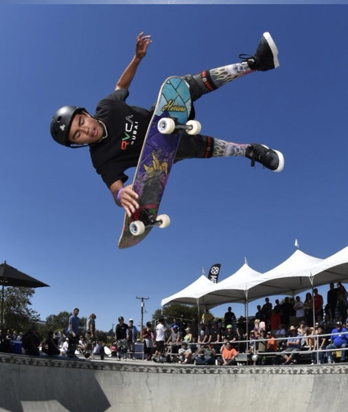 JD Sanchez alley opp kickflip indy grab