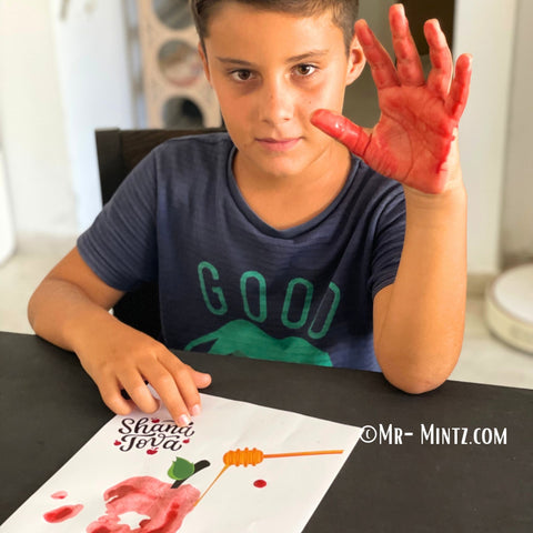 Create a Shana Tova apple handprint craft for Rosh Hashanah, a meaningful and artistic way to celebrate the Jewish New Year.