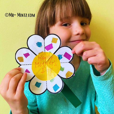 DIY Foldable Heart Flower Craft for Kids - Digital Printable Template for creating a personalized, heart-shaped flower craft. Perfect for family crafting, suitable for special occasions like birthdays and Mother's Day.