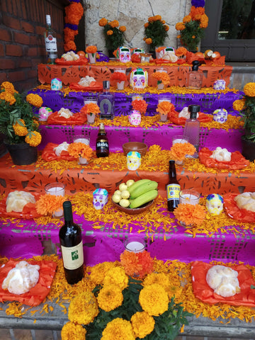 ofrenda altar dia de muertos day of the dead