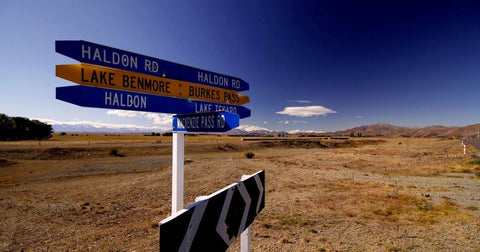 Mackenzie pass and burkes pass