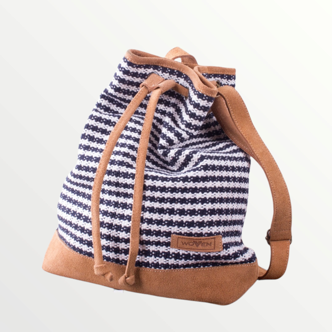 MUNIMUNI Aasha Zip Yoga Mat Bag by Woven - Black Finer Pattern