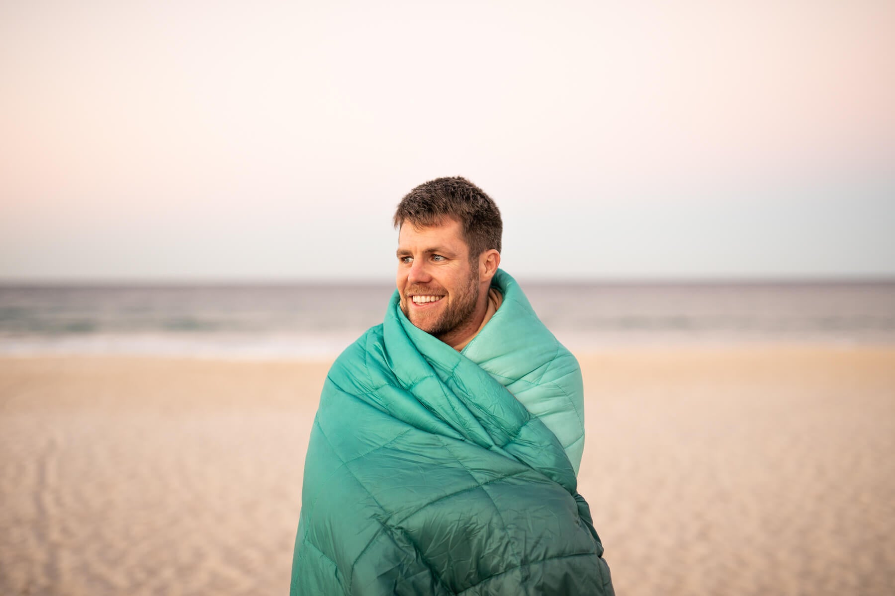 Horizon Green- Sustainable Down Puffy Blanket