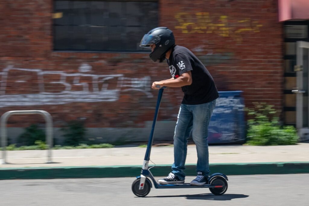 Unagi Model One E500 Electric Scooter for Men