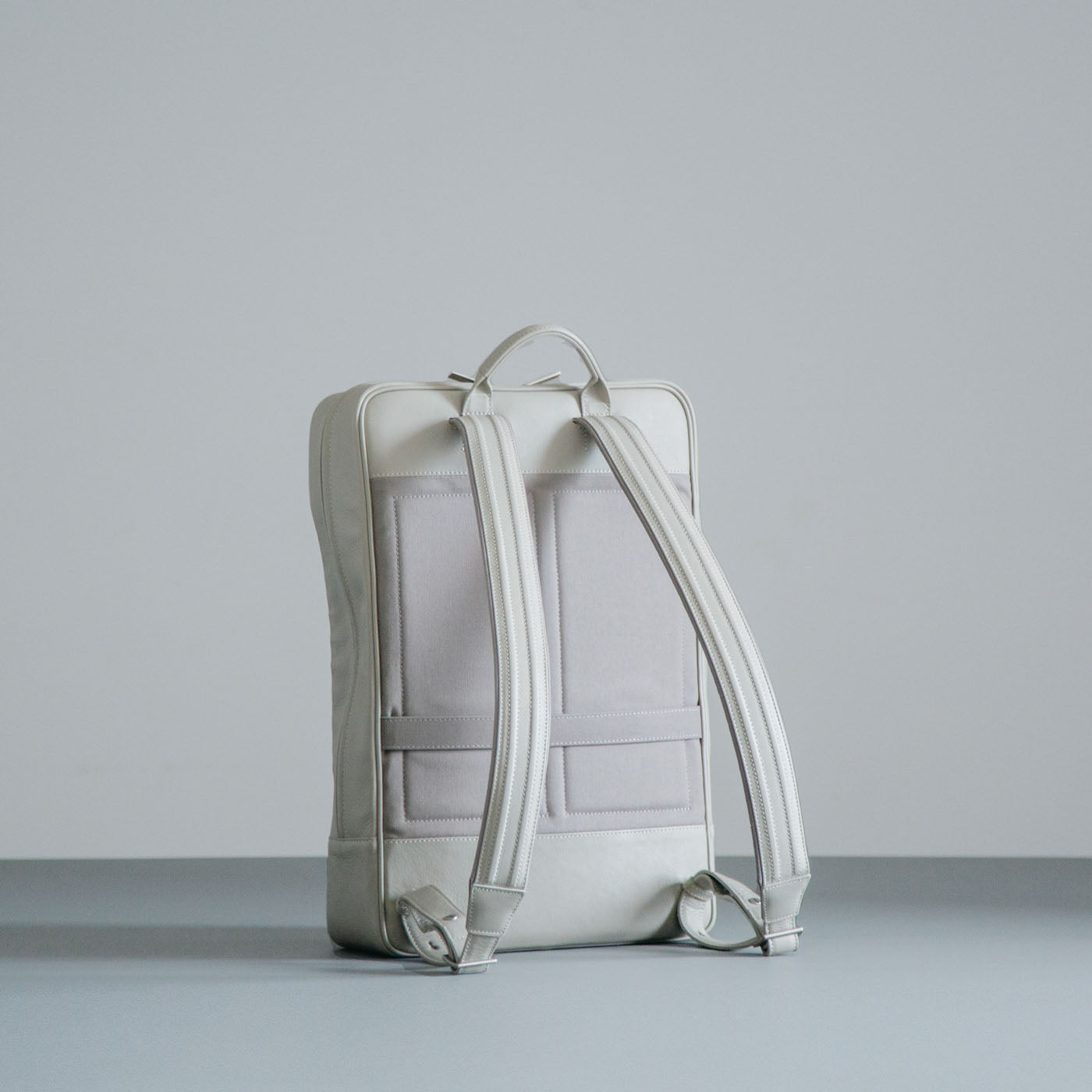 ［objcts.io］Soft Backpack Medium