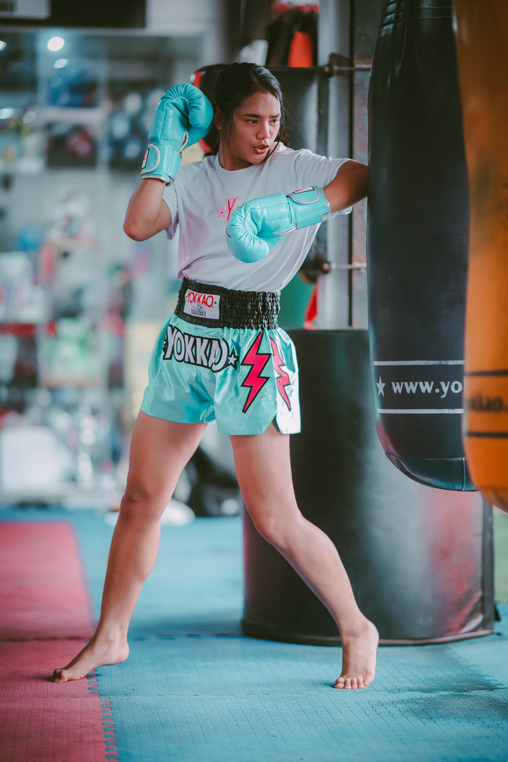 Thaïlande: les femmes dans le milieu de la boxe - Reportage