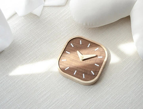 Small Wooden Silent Desk Clock