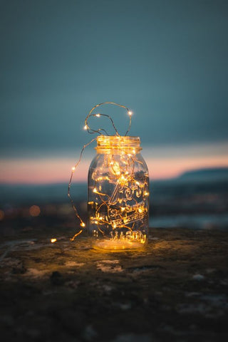 festival style fairy lights in glass mason jar 