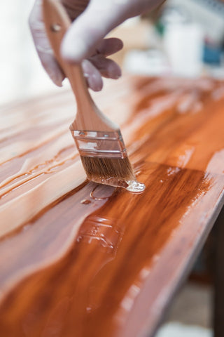 How to apply oil or wax to a wooden board