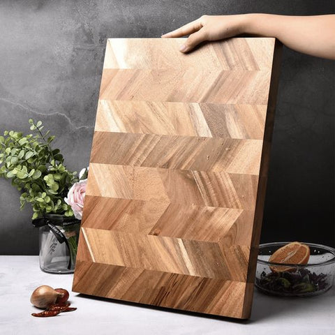 Which is Safer? Wood vs. Plastic Cutting Boards, Homegrown