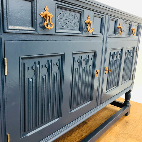 Sideboard painted in Benjamin Moore Gentleman's Grey