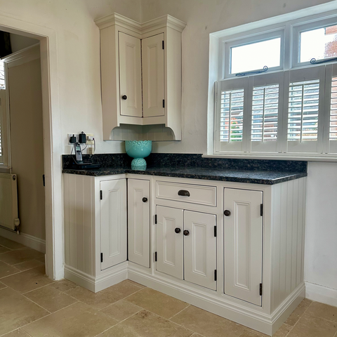 kitchen cabinet painter Leicestershire