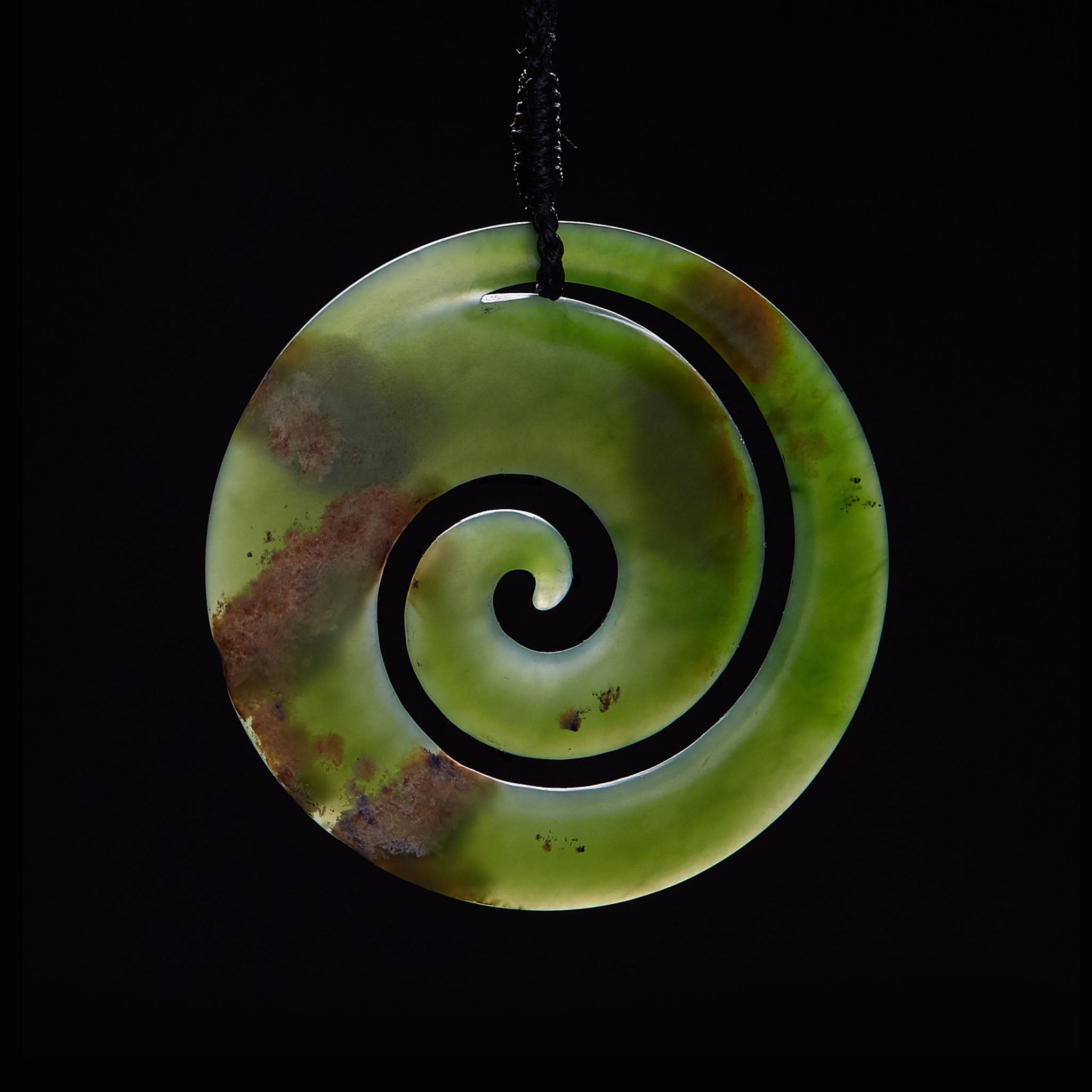 Sands Carving Studio - Koru - Handcrafted New Zealand Pounamu