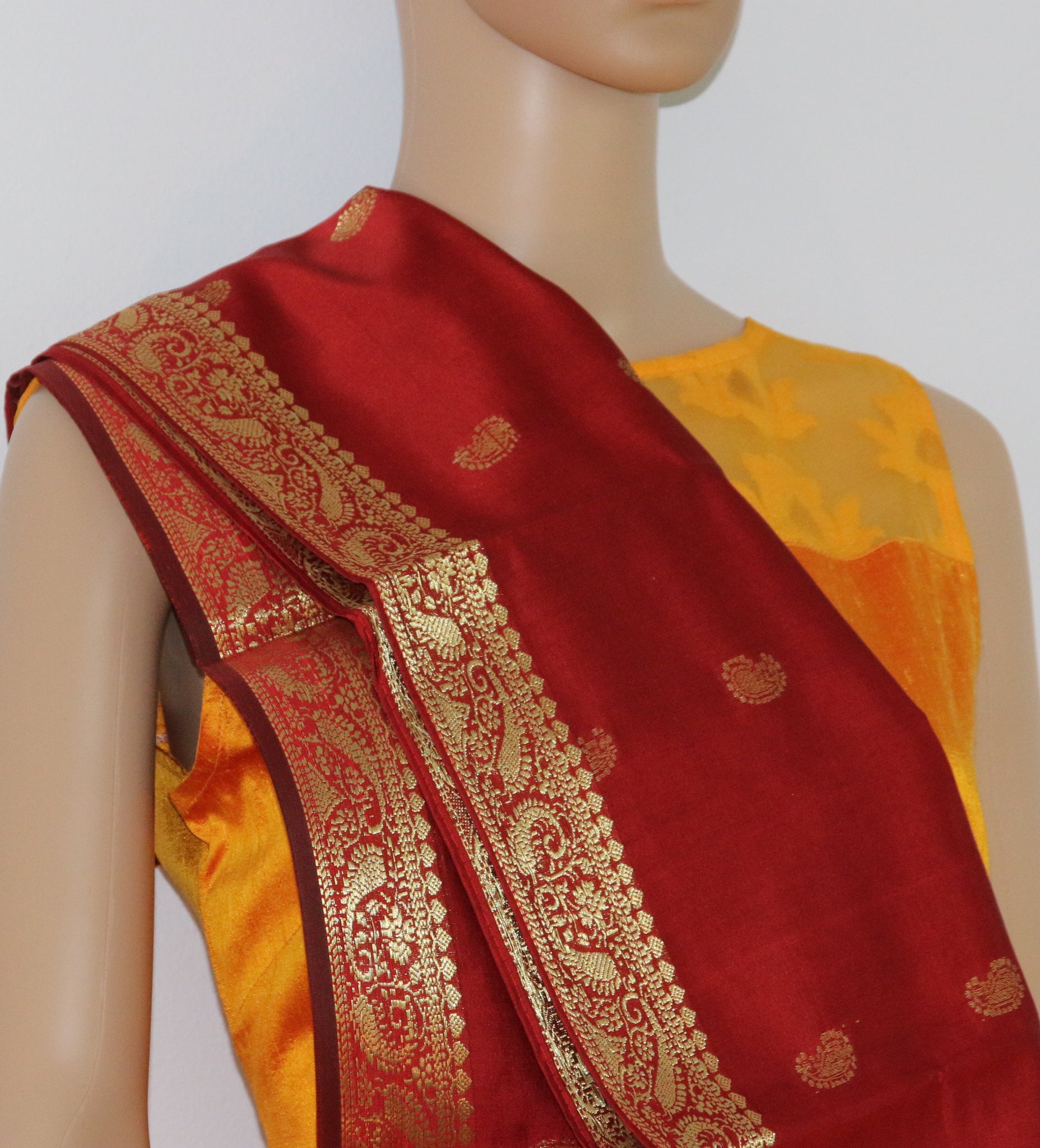 Ethnic Indian Pure Silk Scarf With Zari Style Art Villa