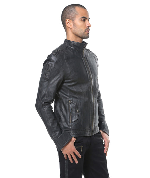 Tracer Jacket – Jan Hilmer