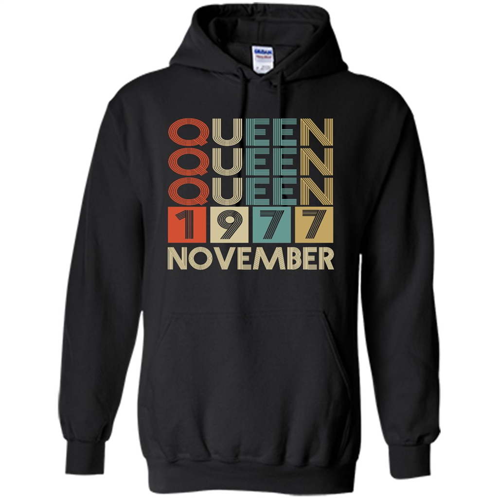 Birthday Gift, Queen Was Born In October 1977 - Heavy Blend Shirts
