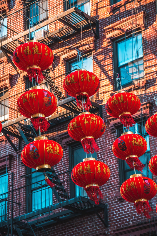 red chinese lamps