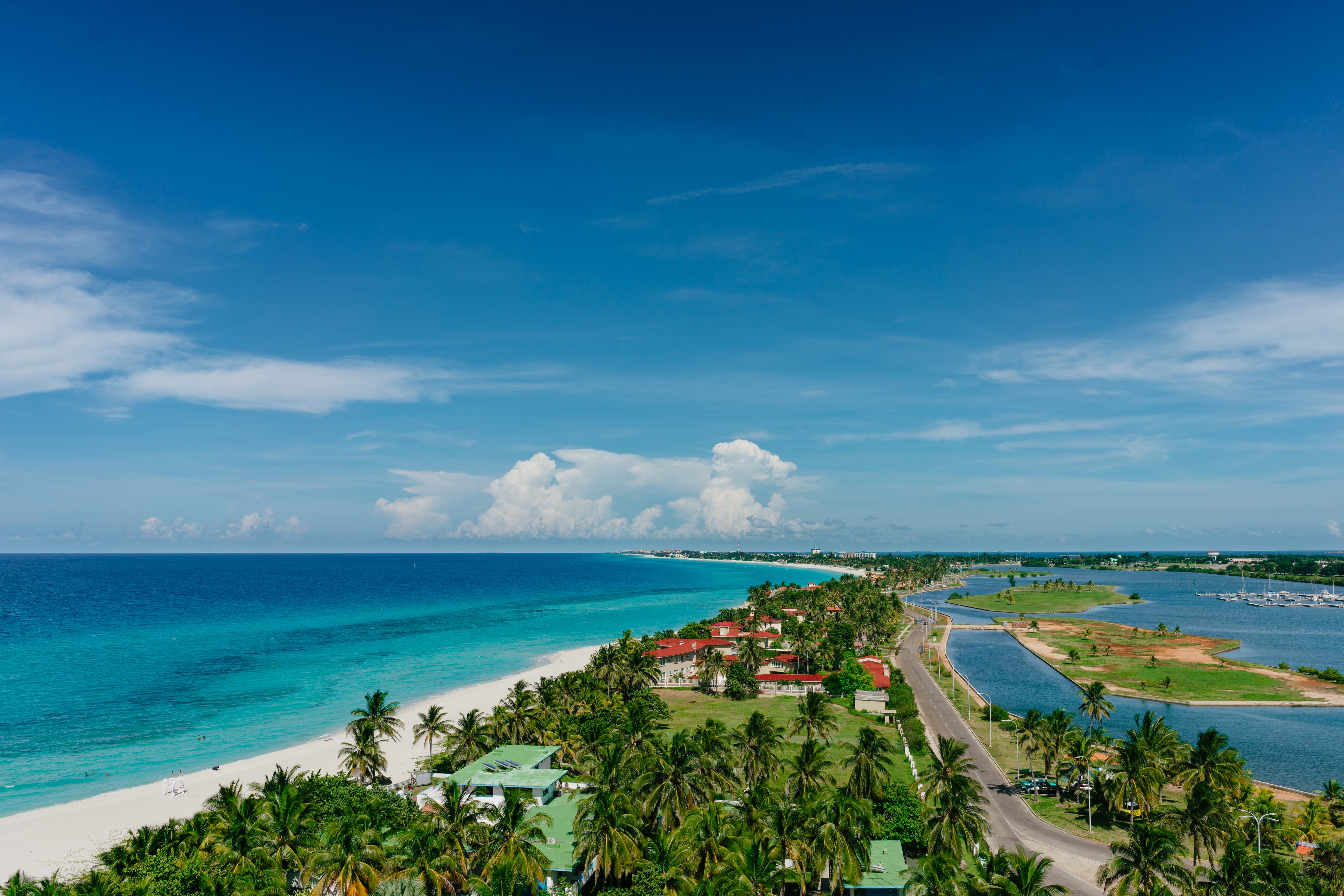 Exploring the Bahamas with an International Driver's License