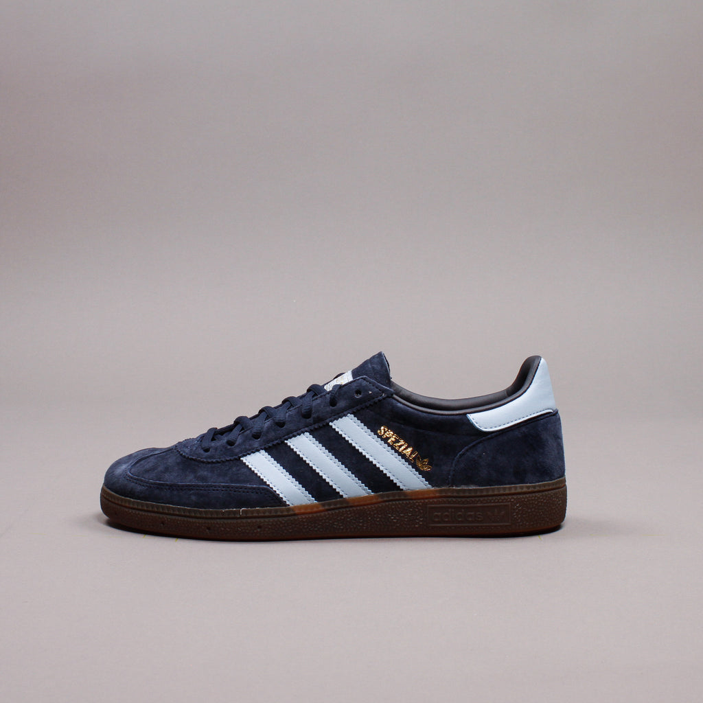 bd7633 adidas